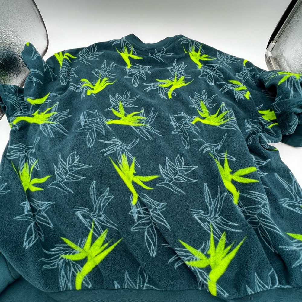 ⛳️ New Adidas Men's Oasis Crew Golf Sweatshirt - Picture 8 of 13